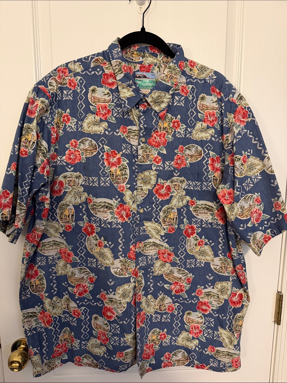 Reyn Spooner Hawaiian Traditionals Classic Blue aloha Floral Short-Sleeve Shirt